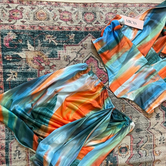 Mica’s Two Piece Co Ord Set! NWT! - Picture 7 of 7